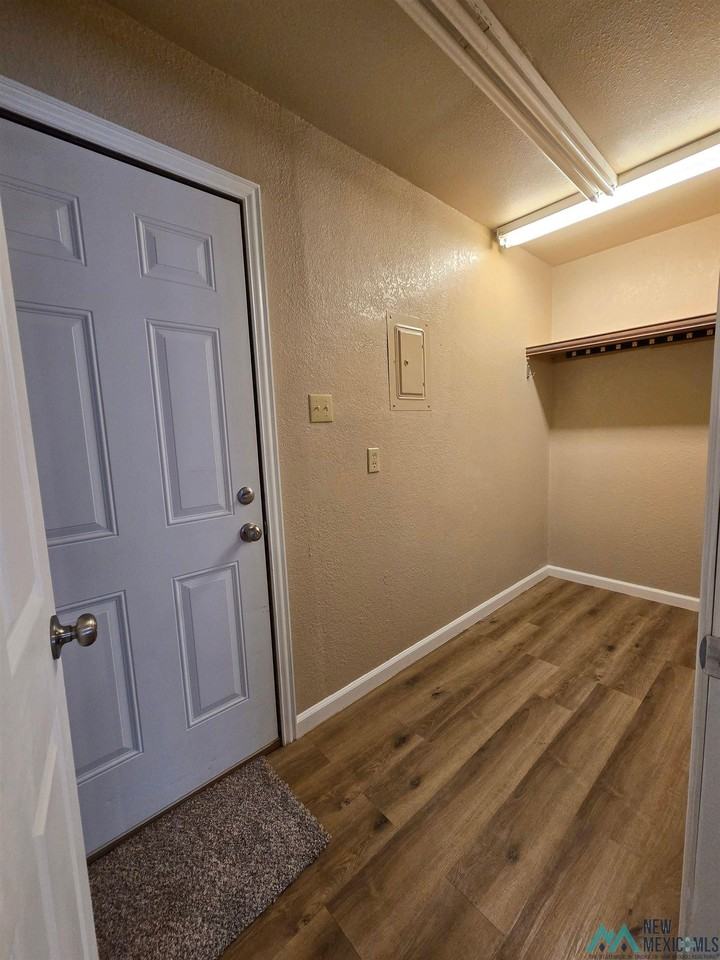 1621 N Lea St - Photo 7 of 17