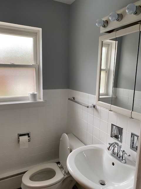 29 E Thorndale Ave - Photo 4 of 5