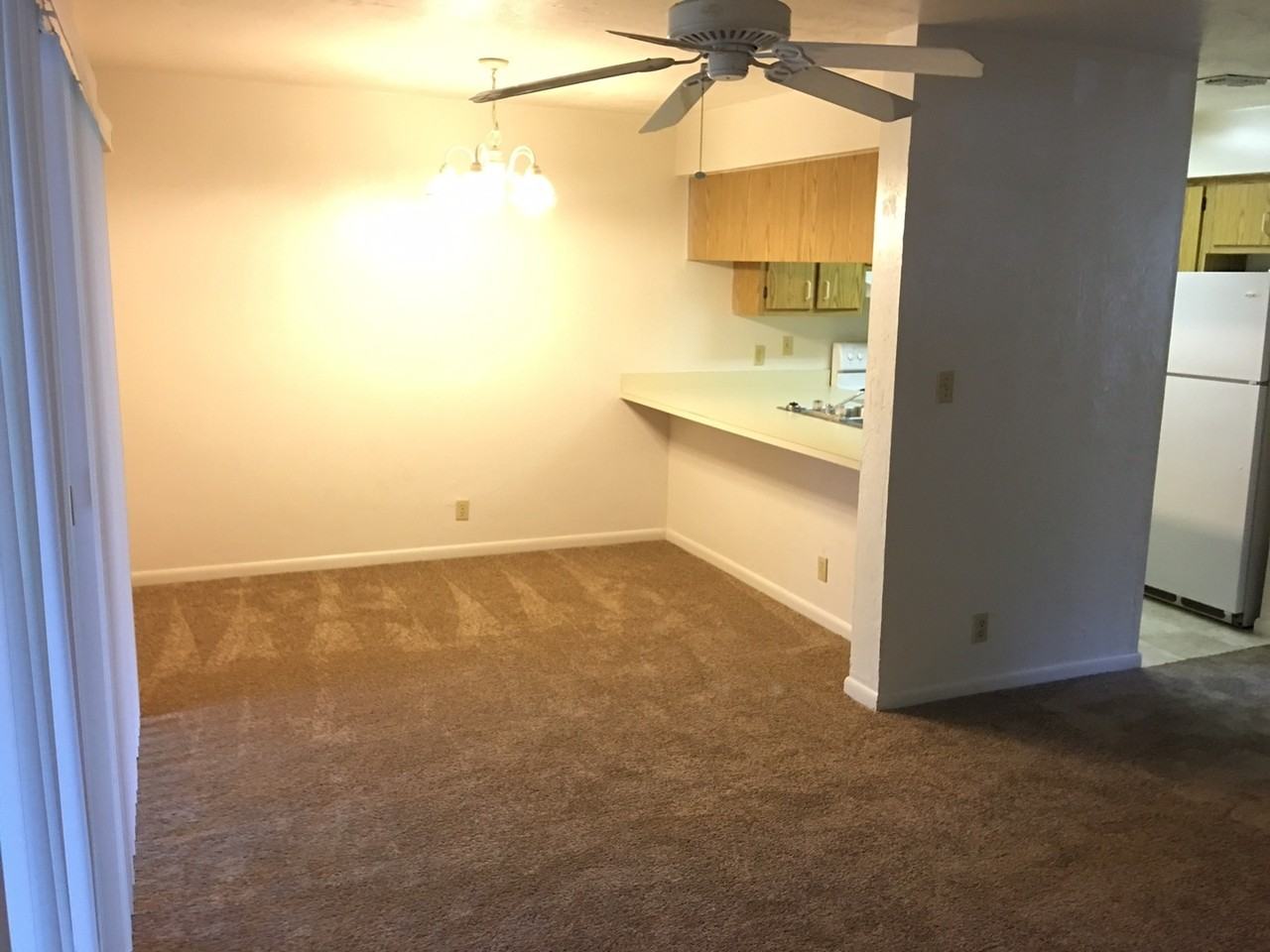 Casablanca West WFHI - Photo 5 of 12