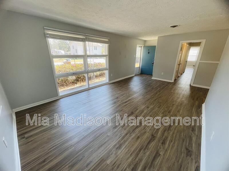 11 Catherine Cir - Photo 4 of 21