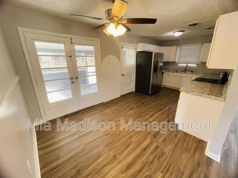 11 Catherine Cir - Photo 5 of 21