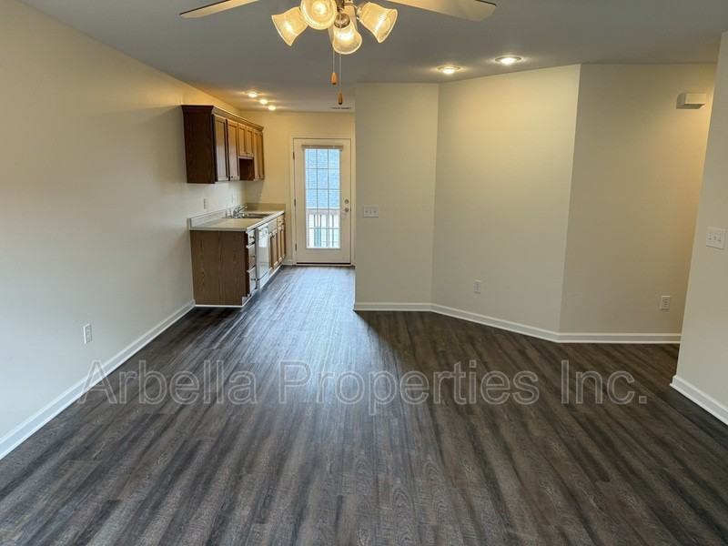 1309 Kensington Pl - Photo 4 of 25