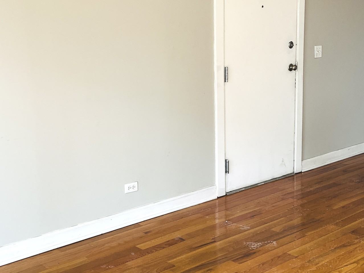 214 W 31st St ##1e - Photo 6 of 13