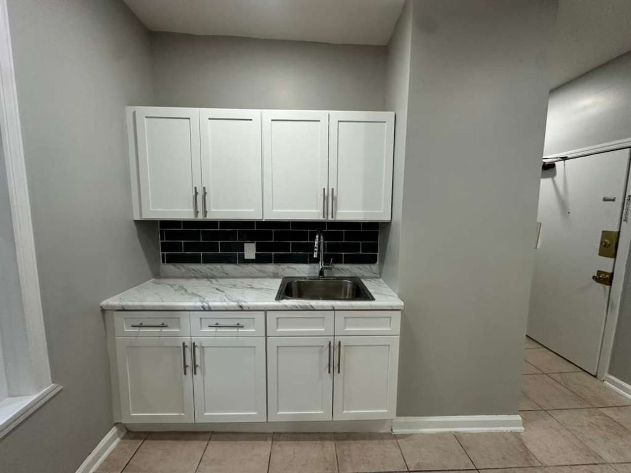 The Sapphire - Photo 4 of 23