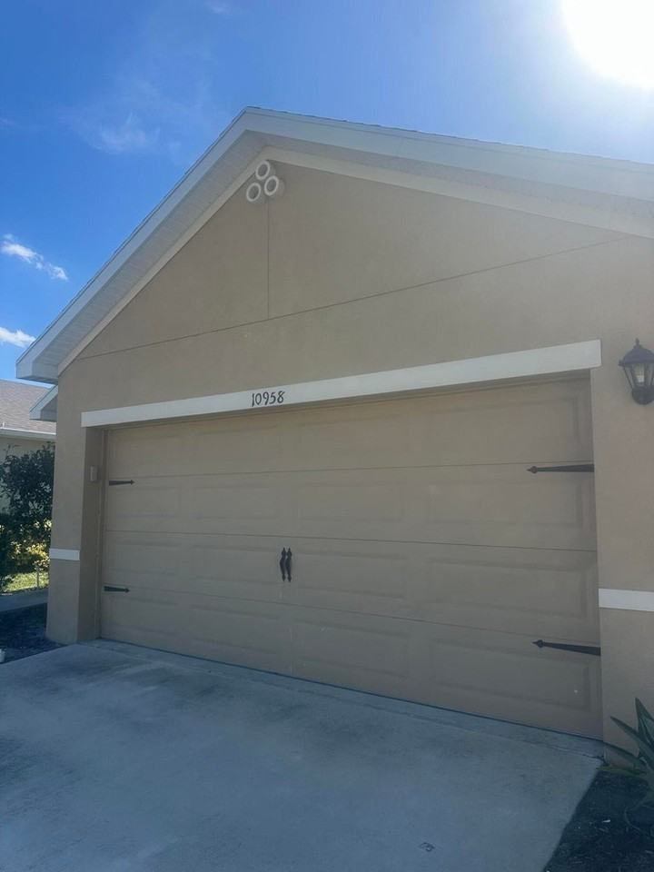 10958 Sw Robbia Way - Photo 7 of 50