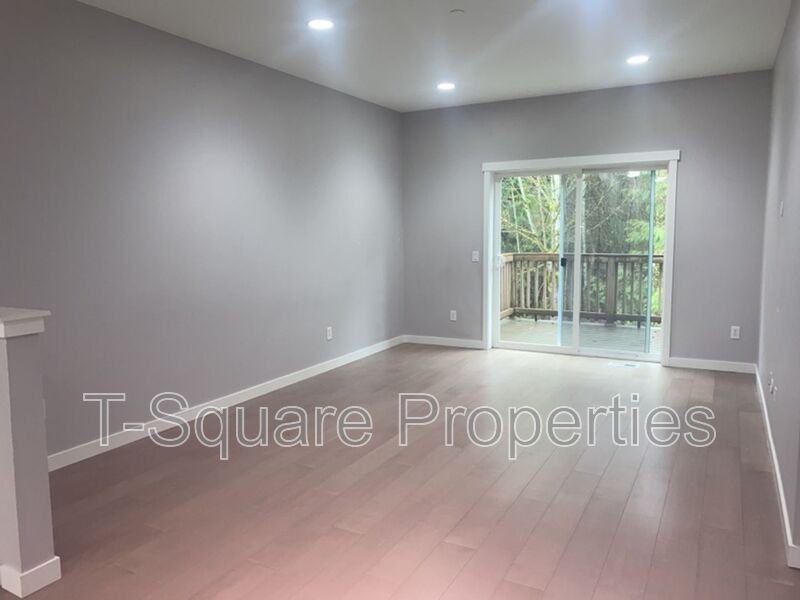 21236 11th Dr Se - Photo 4 of 18