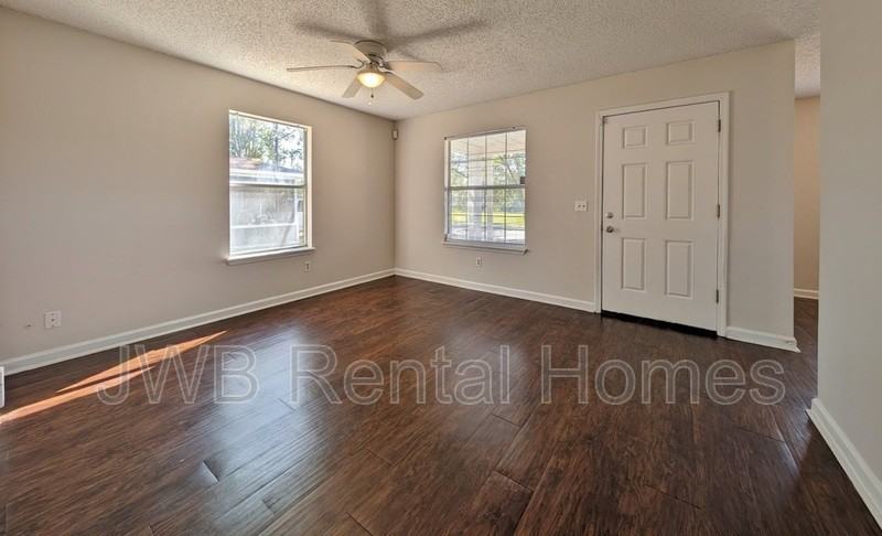 1747 W 42nd St - Photo 7 of 14