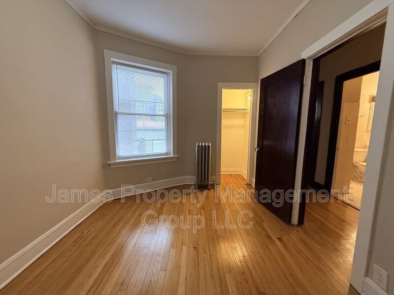 2736 W Giddings St - Photo 6 of 11