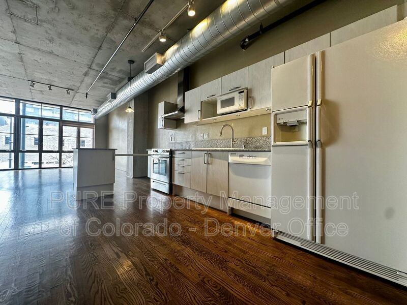 1499 Blake St #2C - Photo 3 of 14