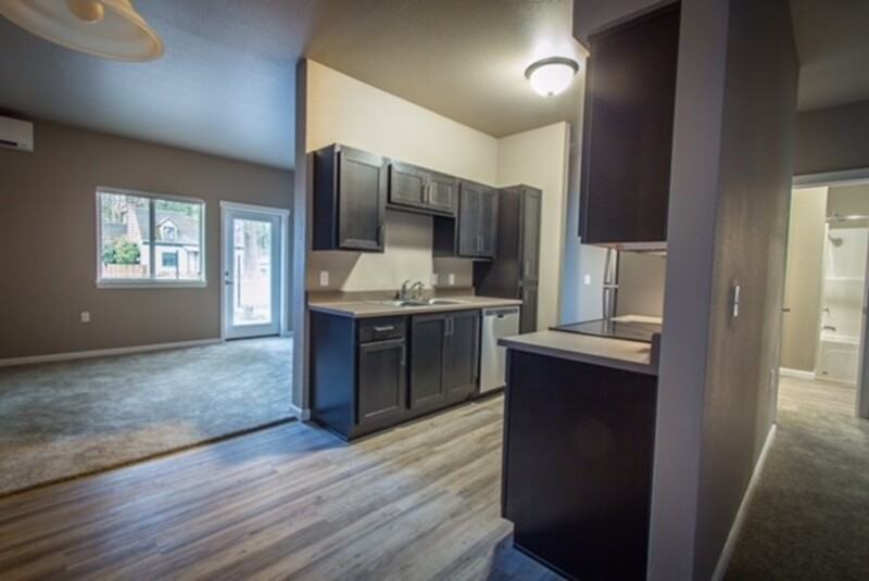 4225 Hawthorne Ave Ne Salem Or #215 - Photo 4 of 29