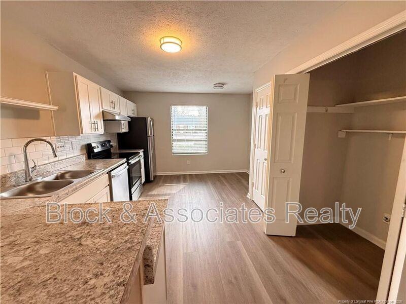 4924 Cameron Rd - Photo 3 of 13