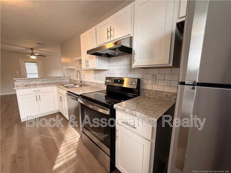 4924 Cameron Rd - Photo 4 of 13