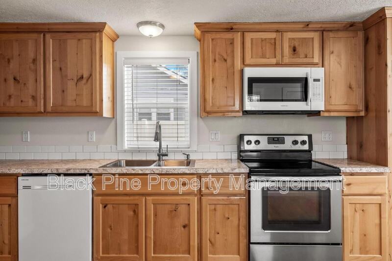 331 Lone Star Rd - Photo 6 of 22