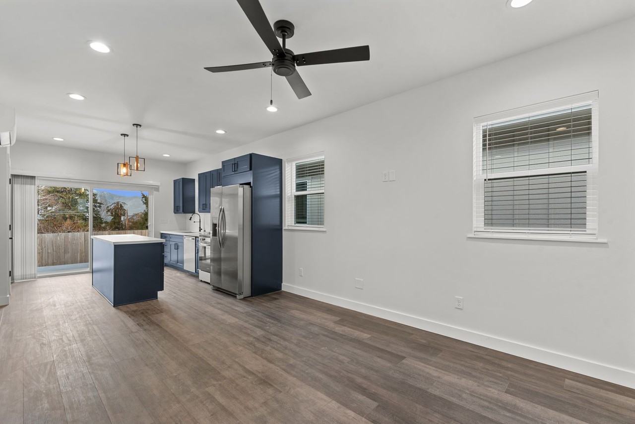 460 N James Ave - Photo 5 of 21