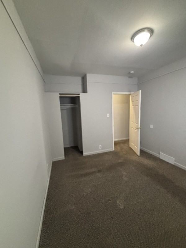 1520 Fort Park Blvd - Photo 6 of 15