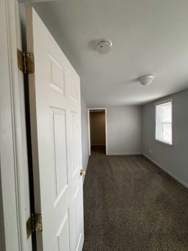 1520 Fort Park Blvd - Photo 7 of 15