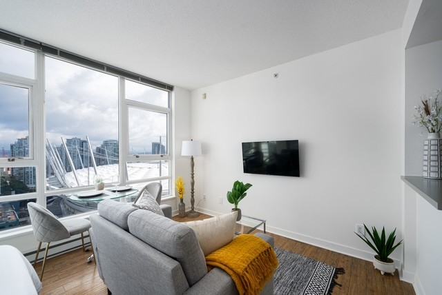 928 Beatty Street #3206 - Photo 2 of 30