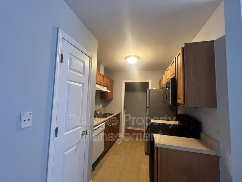 106 Wt Ln - Photo 2 of 21