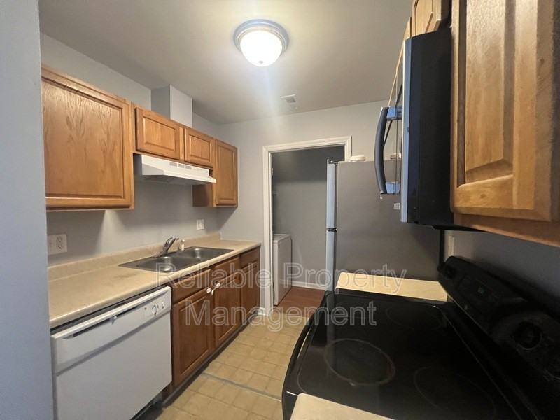 106 Wt Ln - Photo 3 of 21