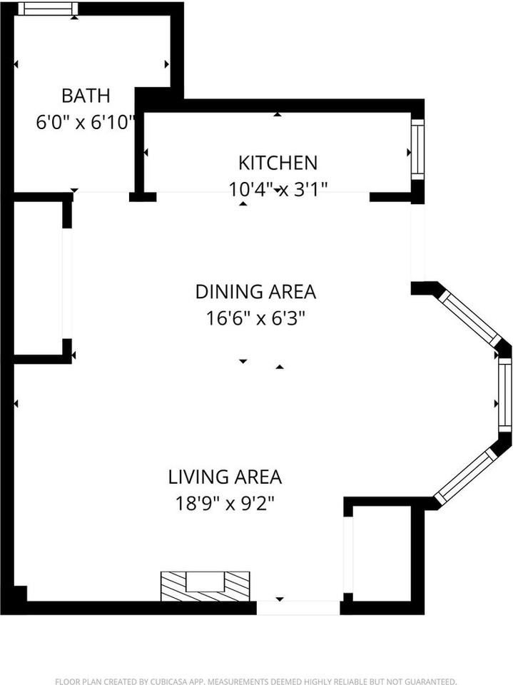 Caroline - Photo 2 of 17