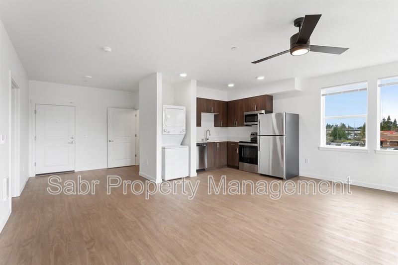 9917 Ne 13th Ave #1 - Photo 3 of 13