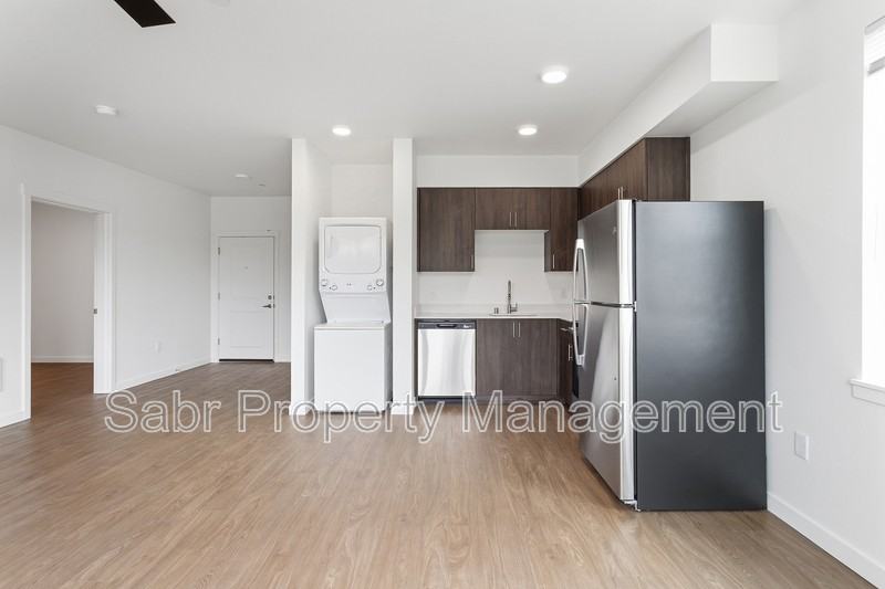 9917 Ne 13th Ave #1 - Photo 6 of 13