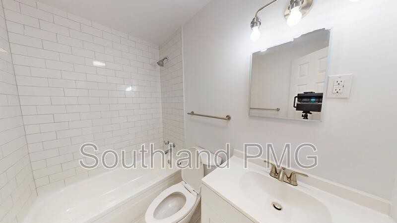 605 Lake Rd - Photo 6 of 15