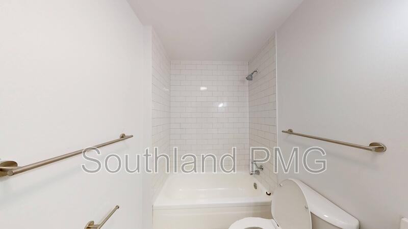 605 Lake Rd - Photo 7 of 15