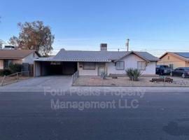 featured image of 6406 W Rose Ln