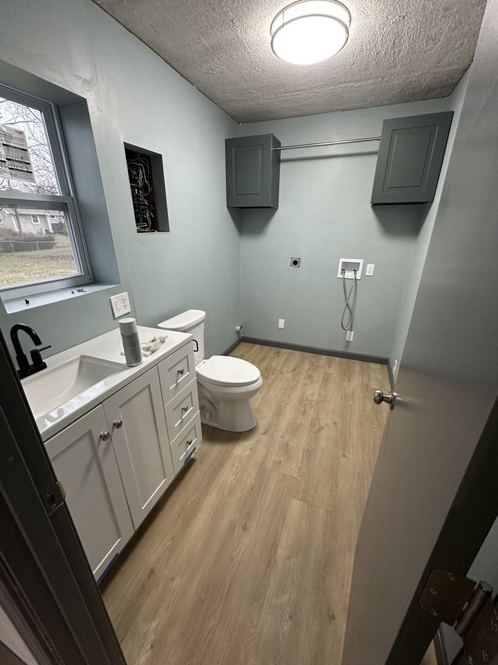 3408 Sw Mission Ave - Photo 4 of 9