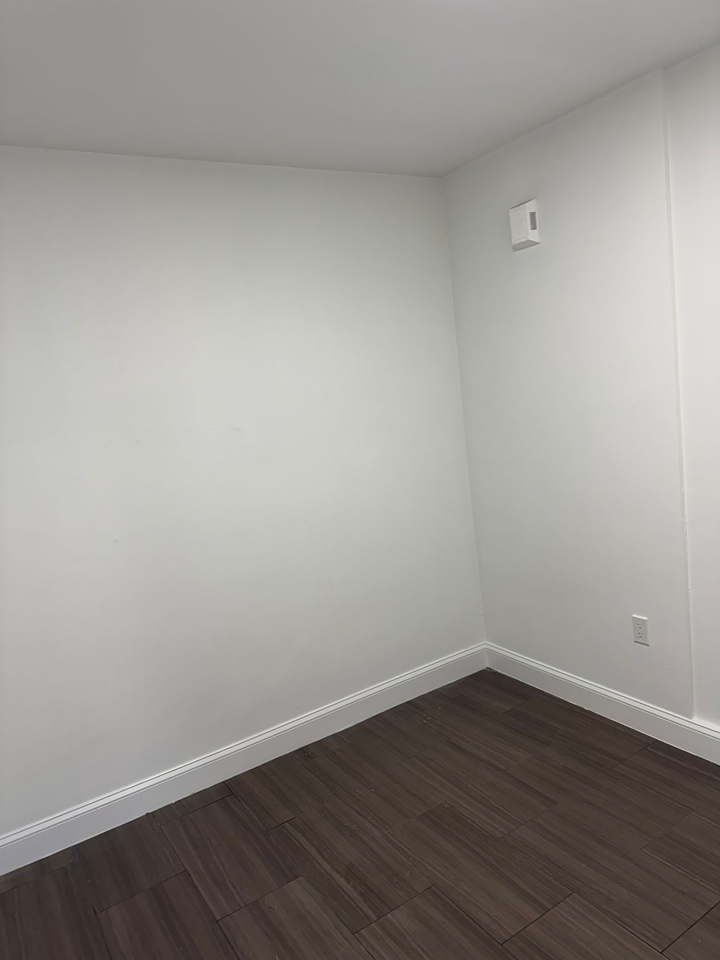 7340 Carlyle Avenue #4 - Photo 6 of 7