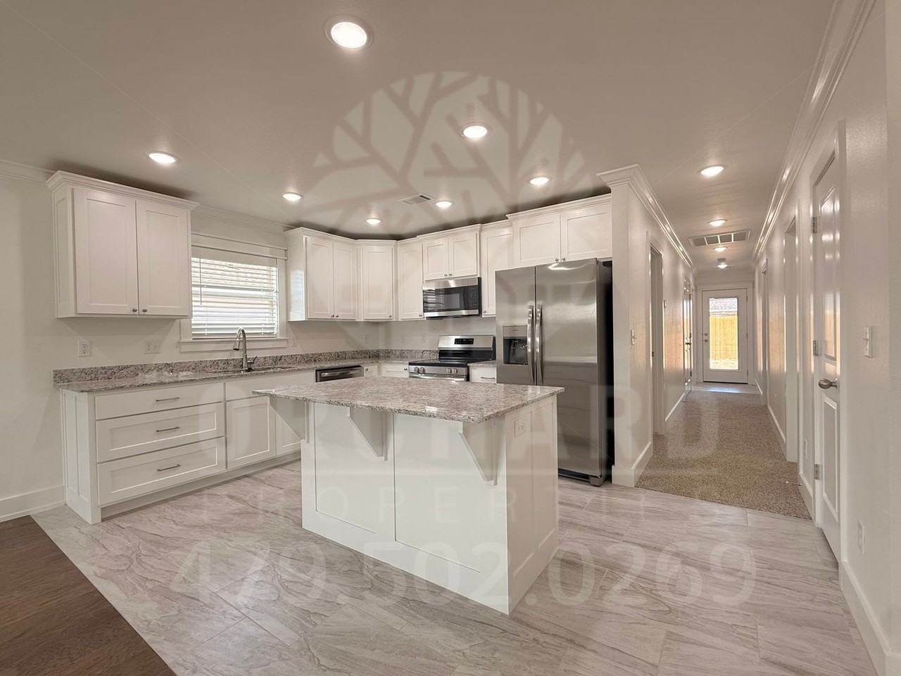 1907 E. Brookview Drive - Photo 3 of 19