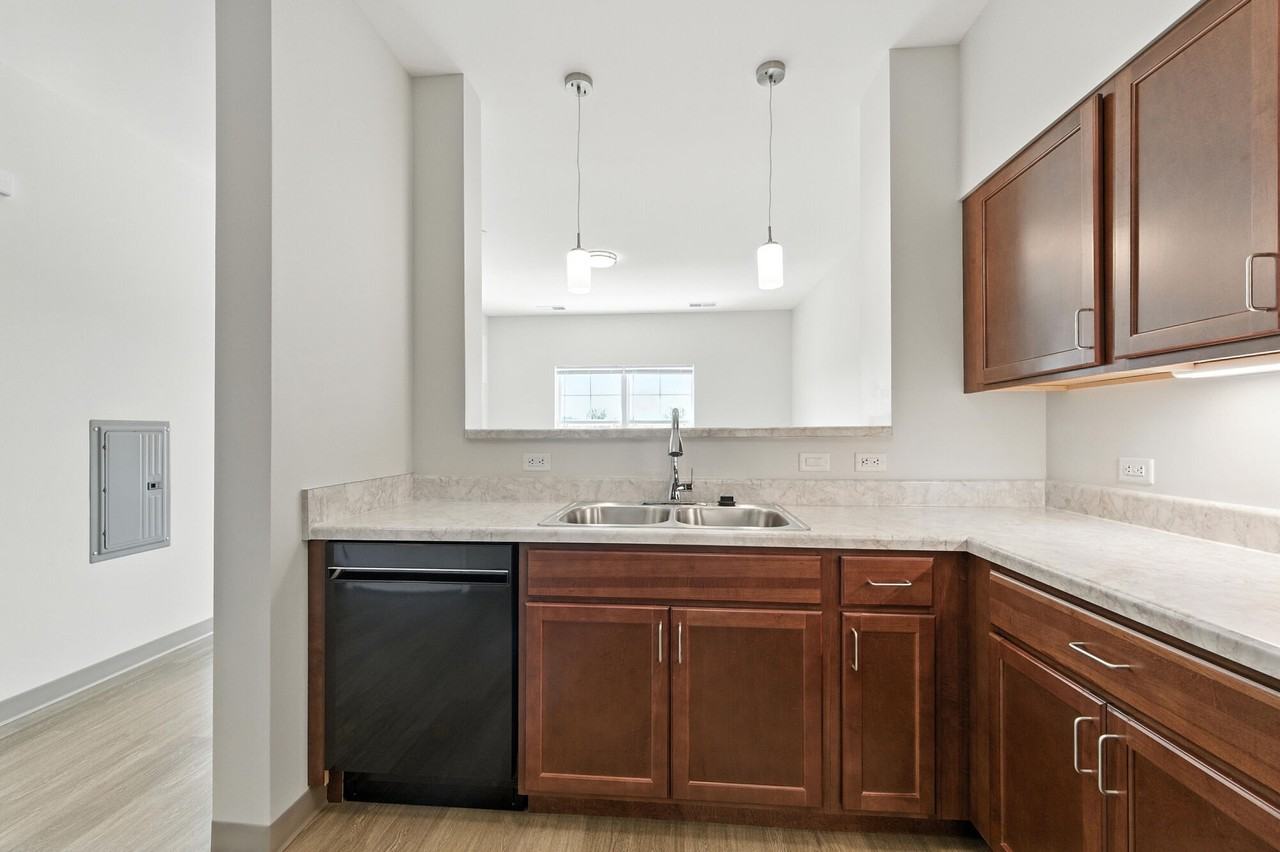 Starling Senior Apartments - Photo 2 of 35