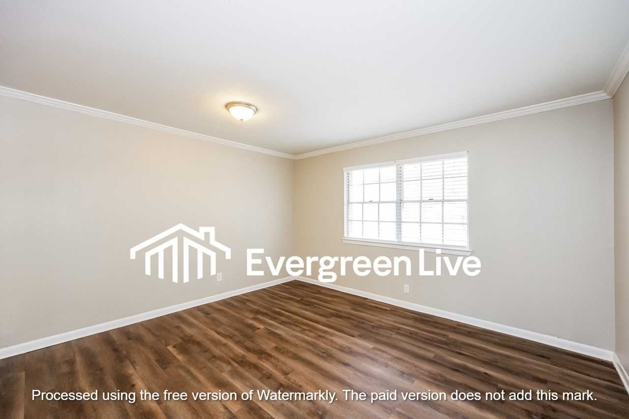 6610 Carrie Ln - Photo 7 of 11