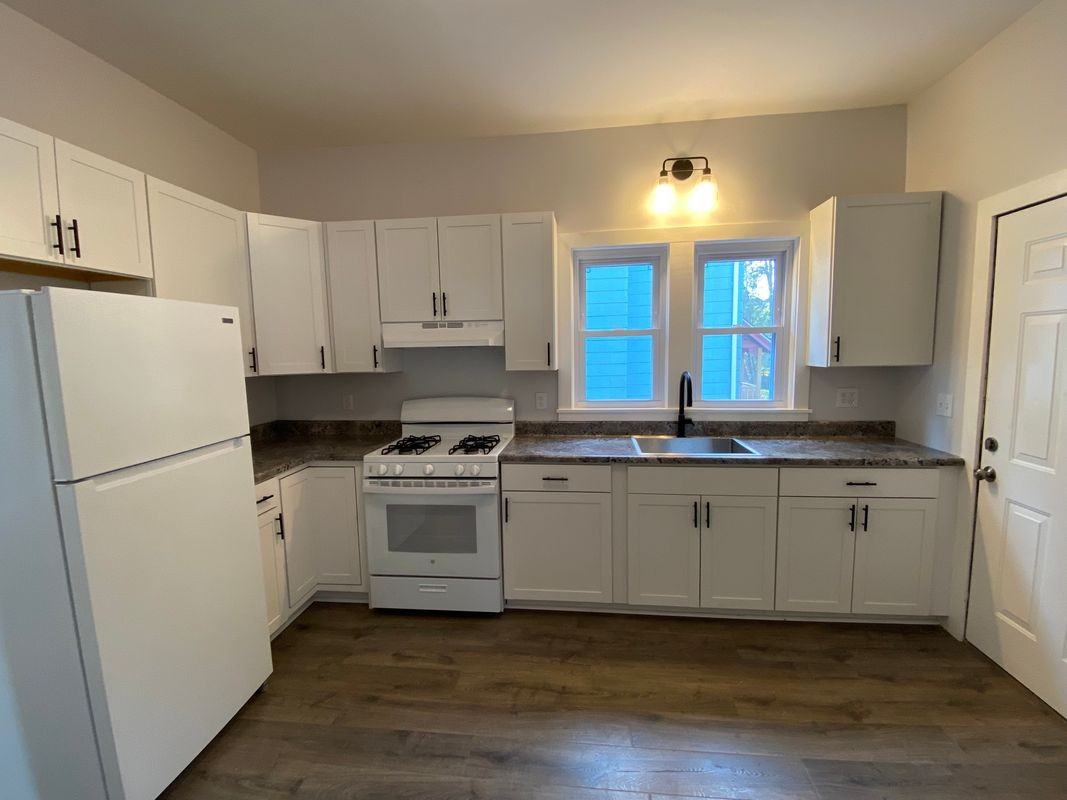 126 Garden St ##1 - Photo 7 of 13