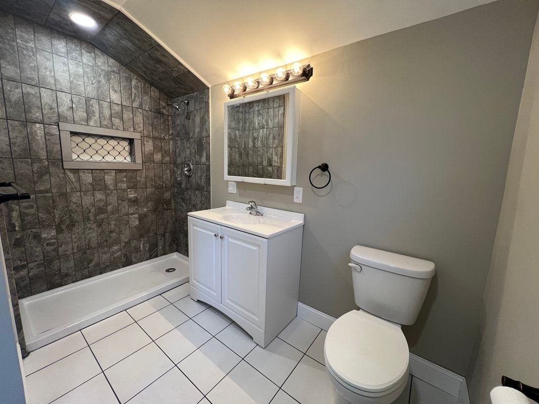 3790 Redbud Dr - Photo 4 of 8