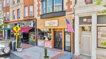 featured image of 140 Grand St ##2b