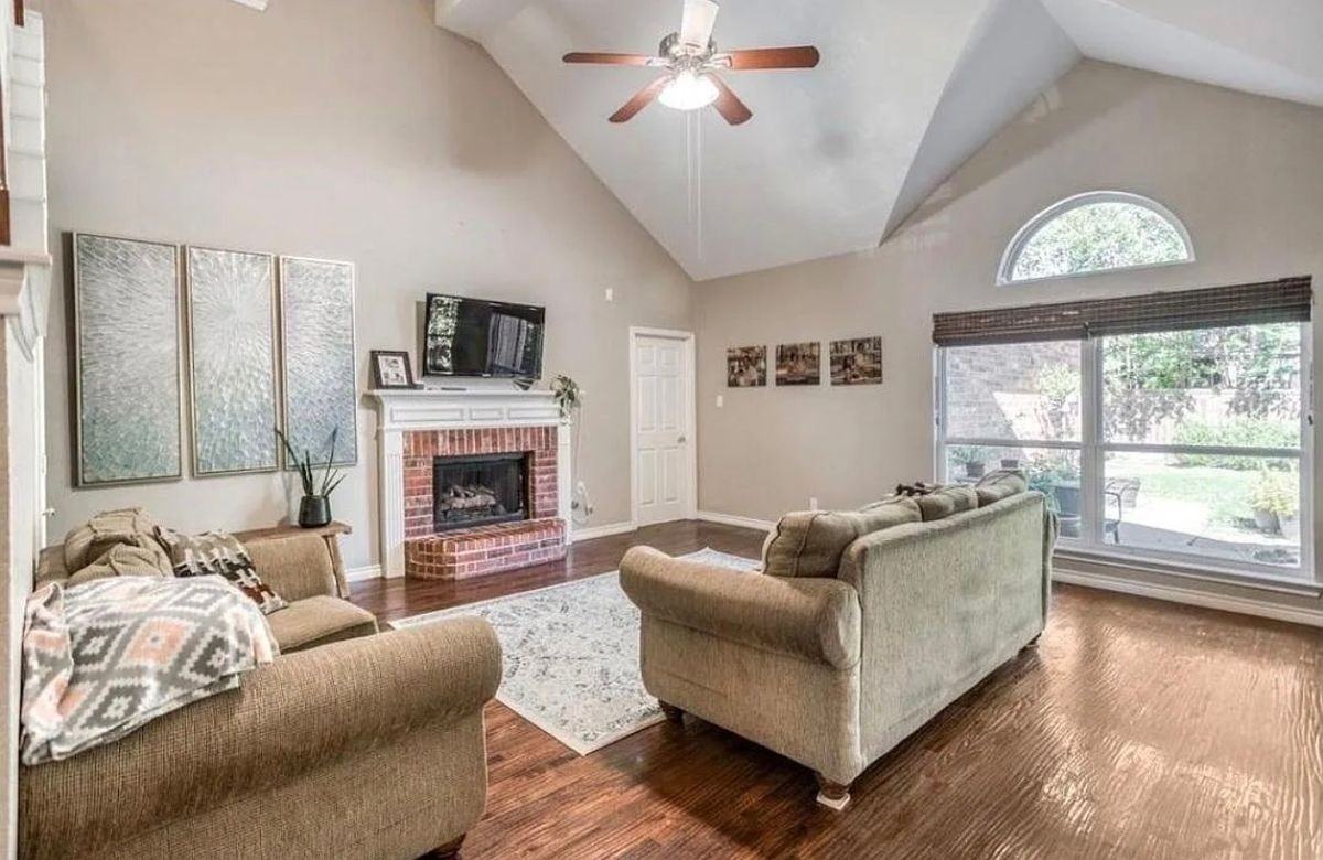 2708 Meadow Glen Dr - Photo 6 of 24