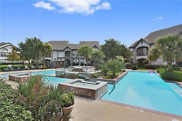 350 Emerald Forest Blvd - Photo 2 of 7