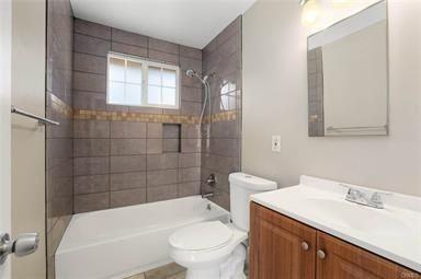 377 E Nubia St - Photo 6 of 10