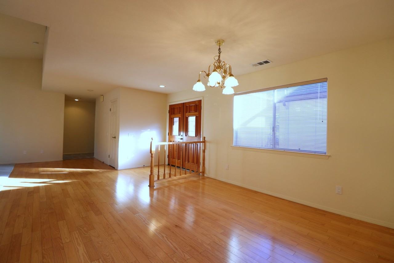 1345 Craig Dr - Photo 2 of 24