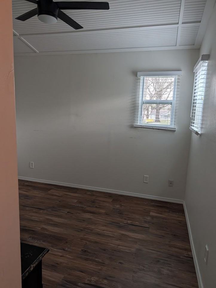 181 Honeysuckle Ln - Photo 7 of 15