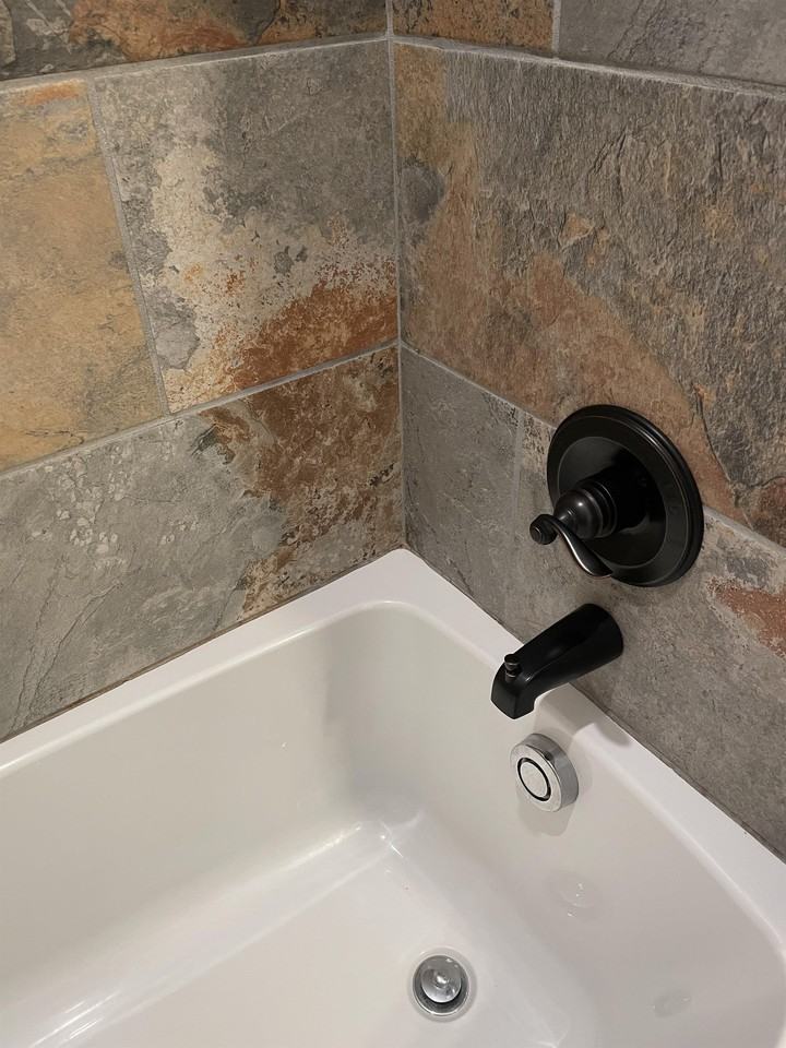 Liberty 4024 - Photo 4 of 50