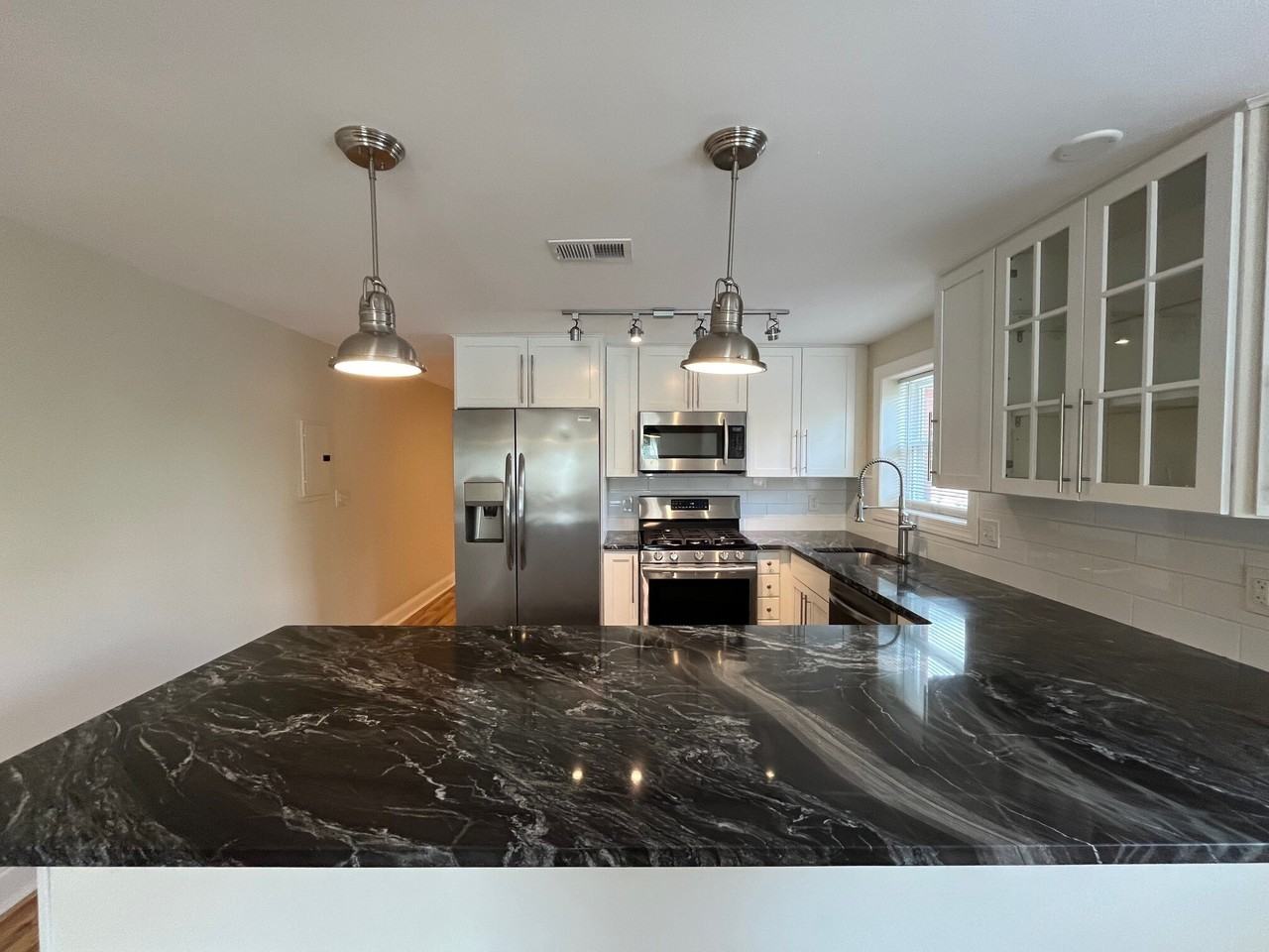 Stanton 5606 - Photo 5 of 50