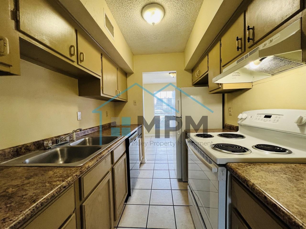 117 Jennifer Lane - Photo 4 of 11