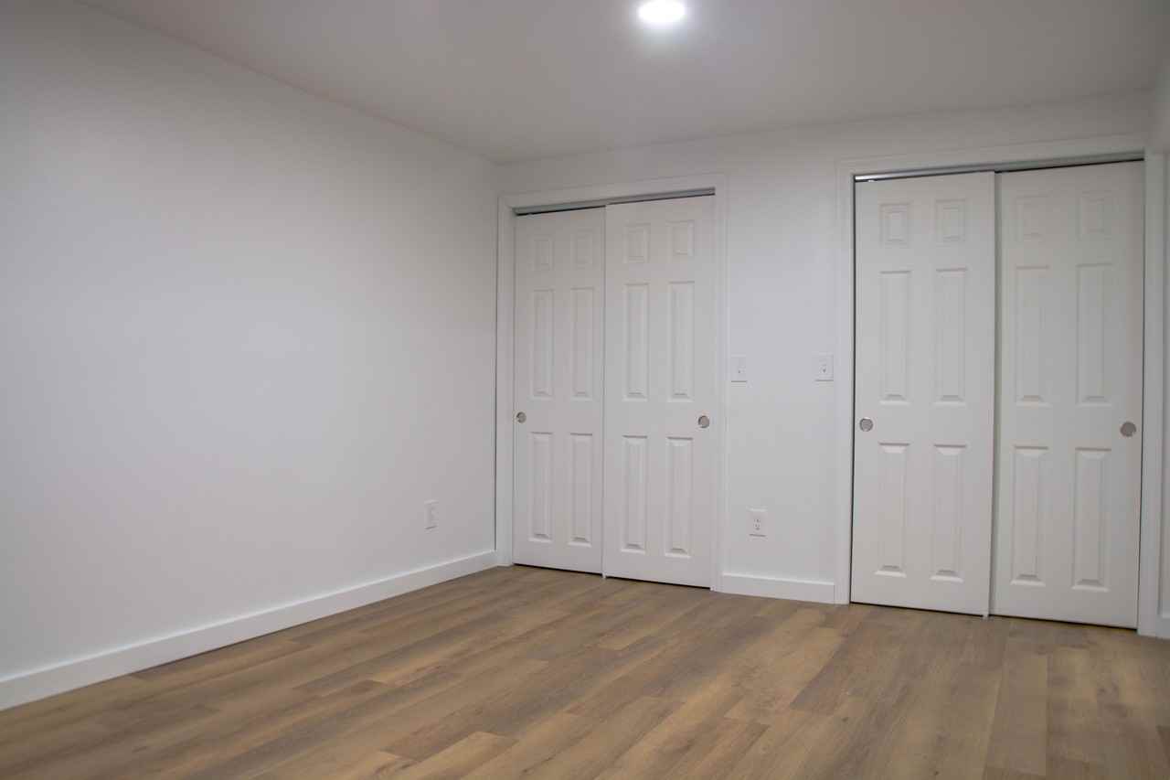 8 School Street - Photo 5 of 17