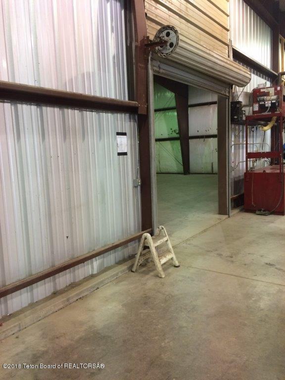 18 Patrick Road - Large Shop - Photo 3 of 19