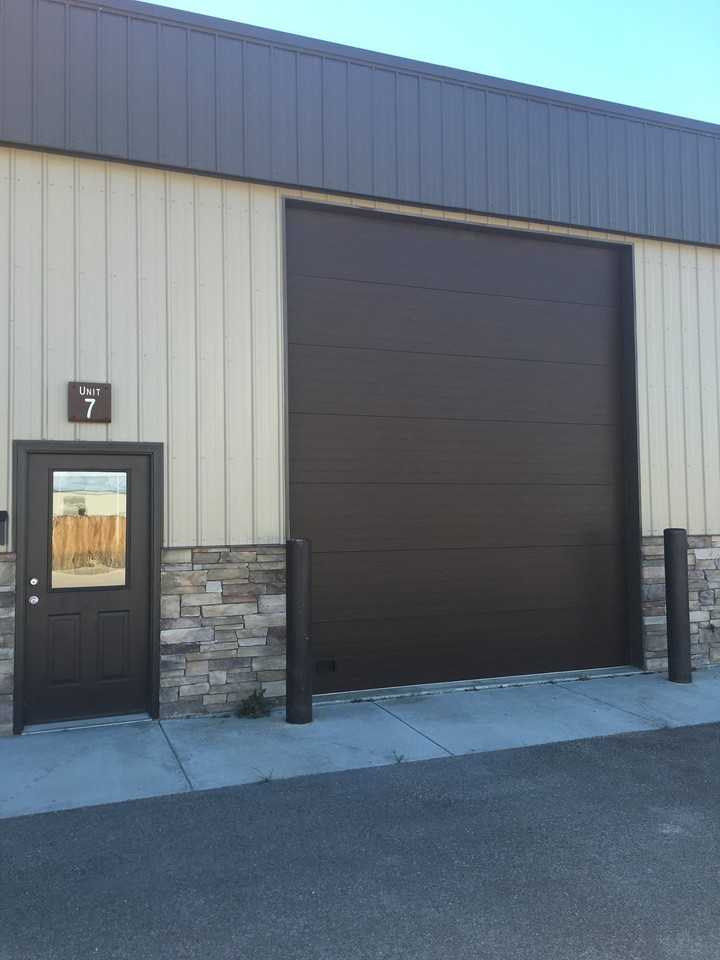 215 Country Club Ln 2 - Photo 4 of 11