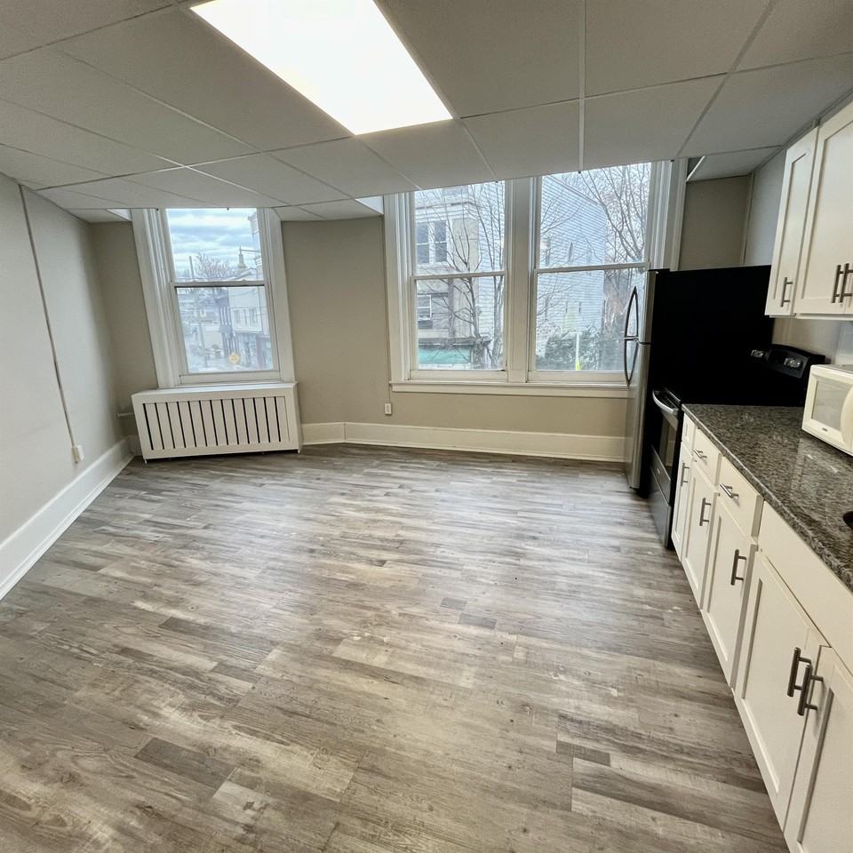 102 Delaware Avenue - Photo 2 of 5