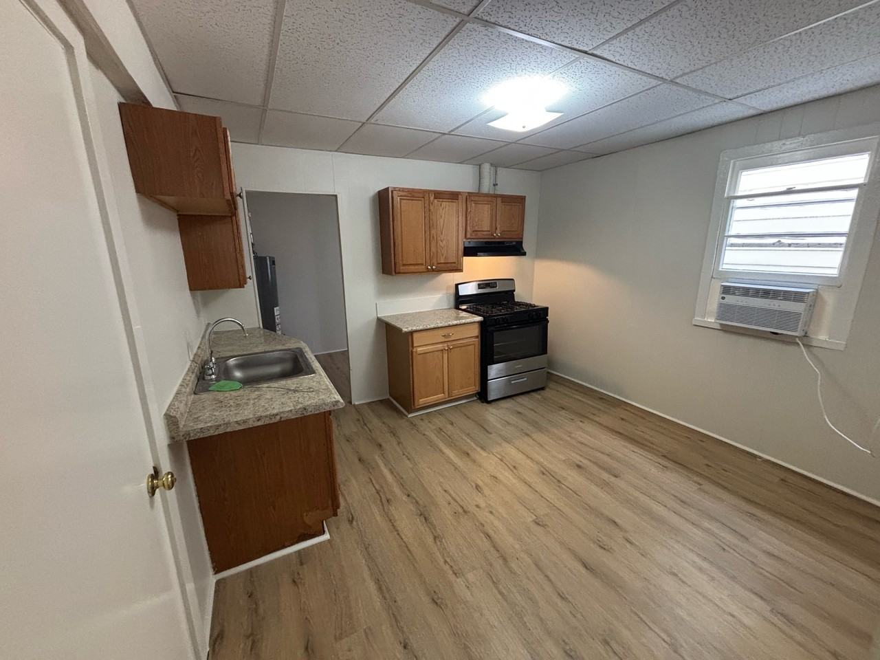 2214 S. Robertson Street - Photo 4 of 8